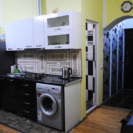 Apartament Giorgi Borjomi Eksteriør bilde